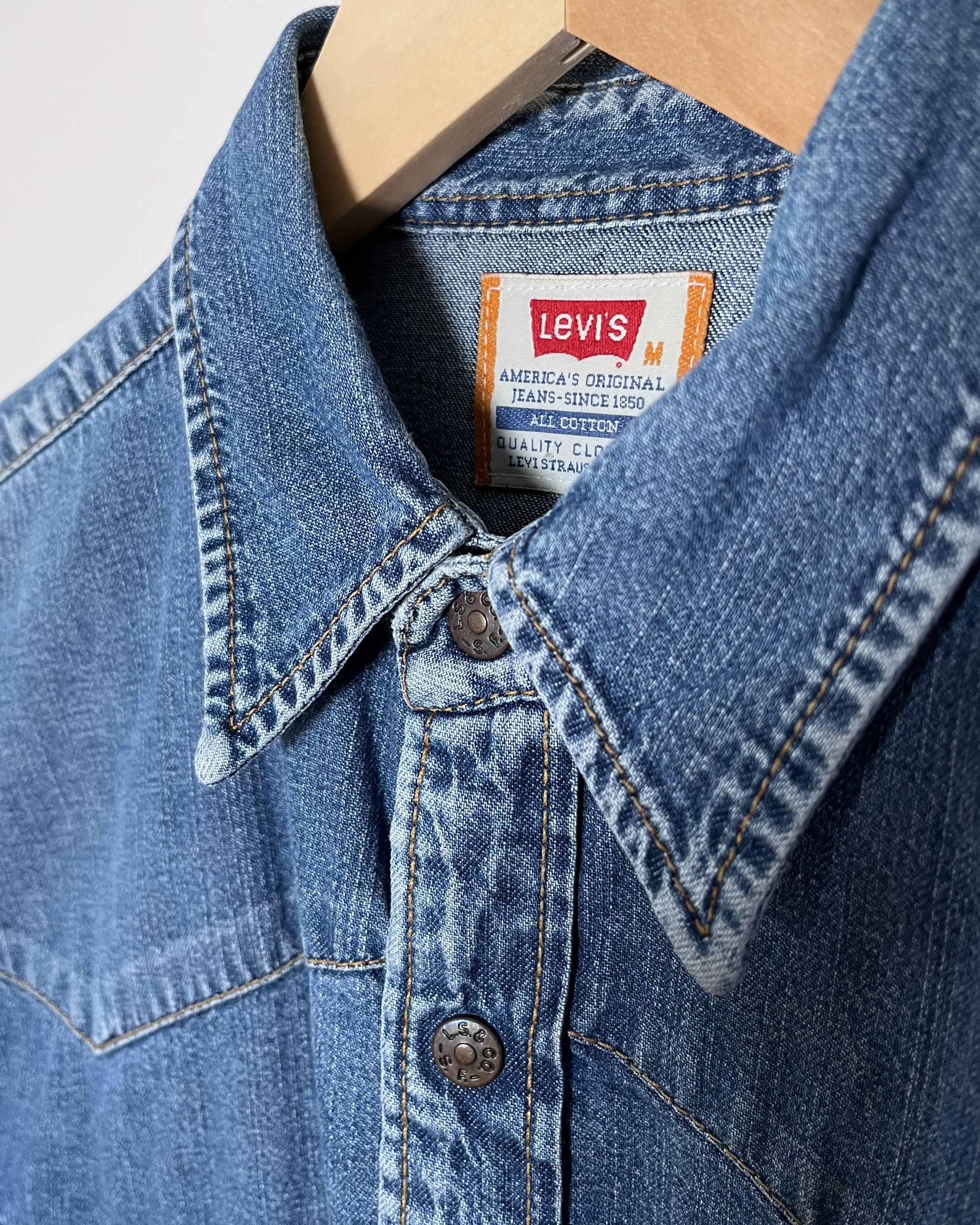 Levi's Orange Tab Denim Western Shirt - Medium